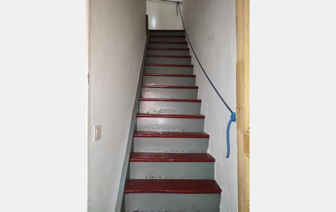 IMMOBILIER ET FINANCE : Maison / Villa | NIMES (30000) | 92 m2 | 475 000 € 
