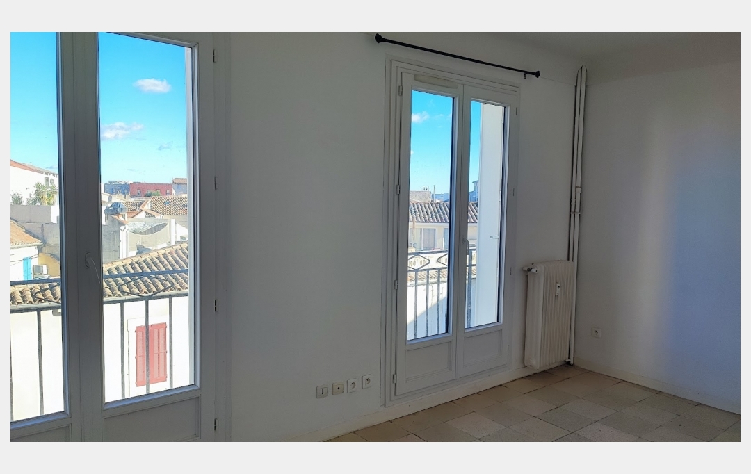 IMMOBILIER ET FINANCE : Appartement | NIMES (30000) | 70 m2 | 100 000 &euro; 