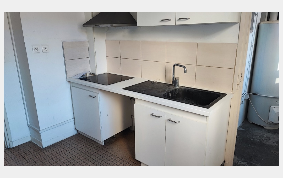 IMMOBILIER ET FINANCE : Appartement | NIMES (30000) | 70 m2 | 100 000 &euro; 