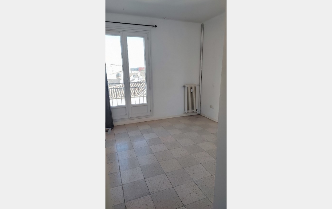 IMMOBILIER ET FINANCE : Appartement | NIMES (30000) | 70 m2 | 100 000 &euro; 
