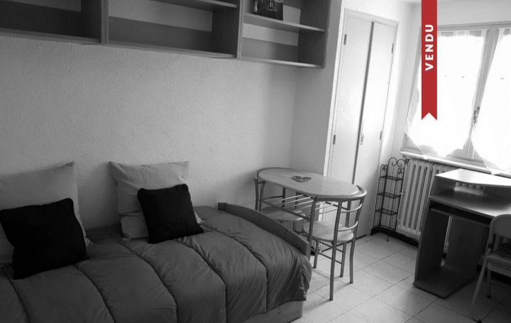 IMMOBILIER ET FINANCE : Apartment | NIMES (30000) | 18 m2 | 330 € 