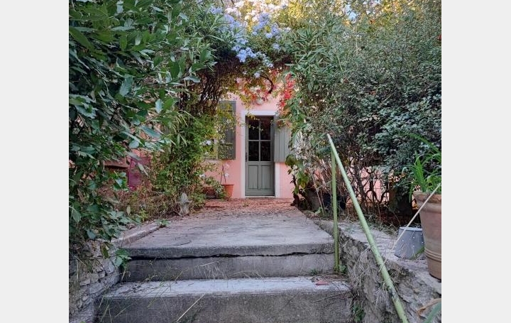  IMMOBILIER ET FINANCE Maison / Villa | NIMES (30000) | 92 m2 | 475 000 € 